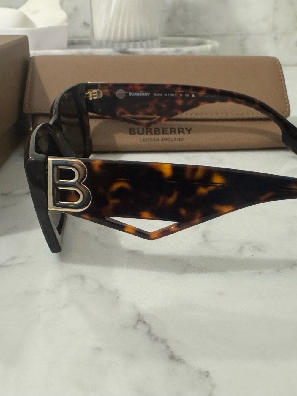 Burberry Poppy Rectangular Sunglasses - Picture 2 of 10
